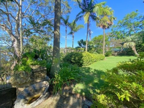 Seven Seas, Mosman 32