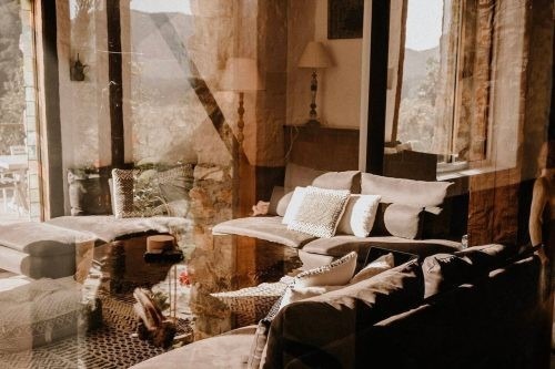 Adriatic Manor, Uki 4