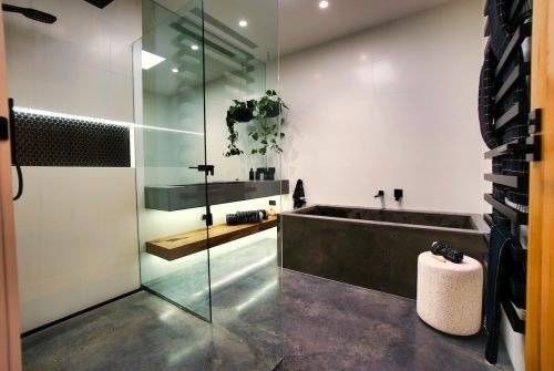 Casanova, Separation Creek 22