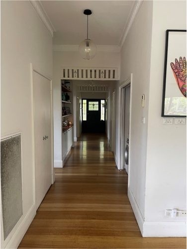 Lyric, Alphington 18