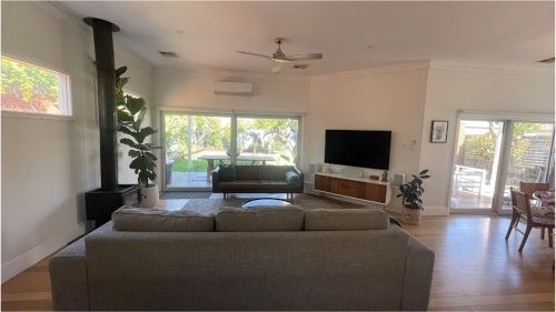 Lyric, Alphington 25