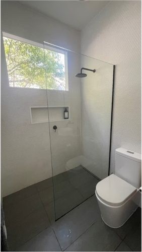Lyric, Alphington 8