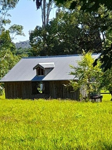 Les Beaux, Bangalow 12