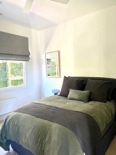 Californian Charm, Manifold Heights 105