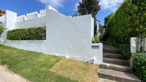 facade garage driveway