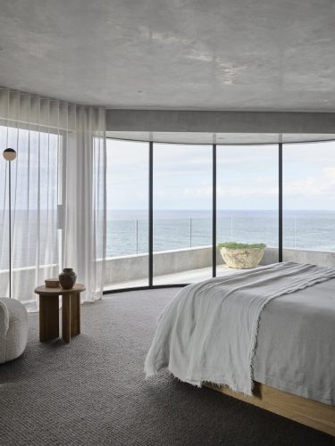 Interlude, Dover Heights 2
