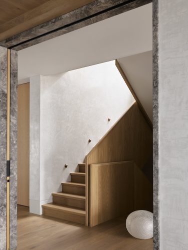 Interlude, Dover Heights 5