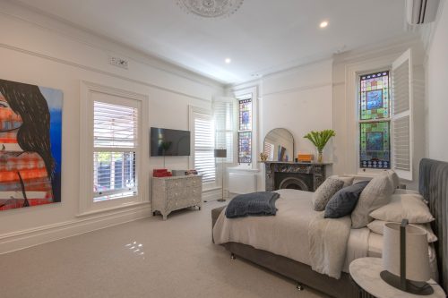 Lockwood, Hawthorn East 13