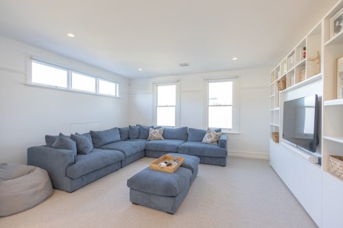 Lockwood, Hawthorn East 35