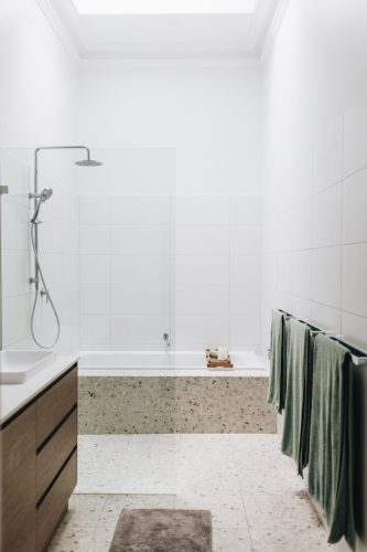 Mirabeau, Rose Park 32