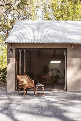 Runaway Studio, Elanora 2