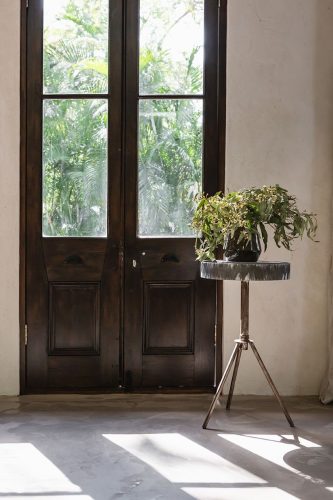 Runaway Studio, Elanora 4