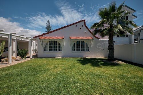 facade driveway garage
