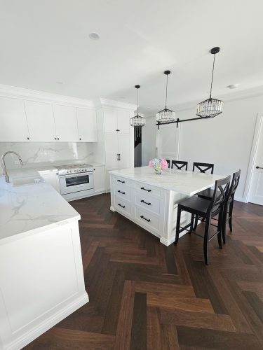 Colette, Cronulla 10