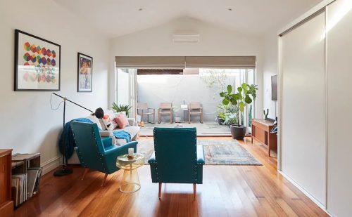 living room outdoor area pool backyard garden established facade garage driveway