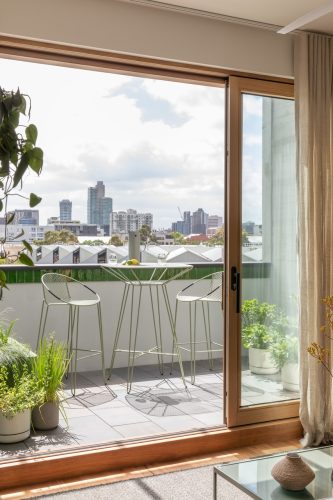 Providore Apartment, South Melbourne 17
