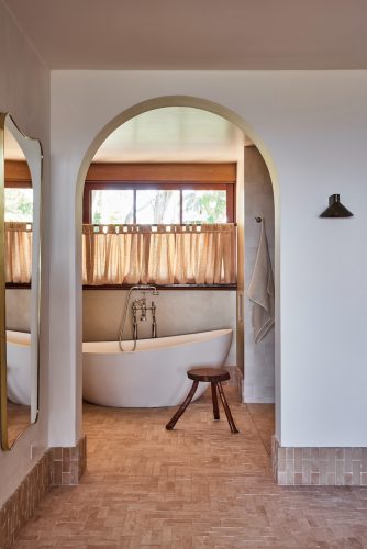 Sahara Rose, Palm Beach 26