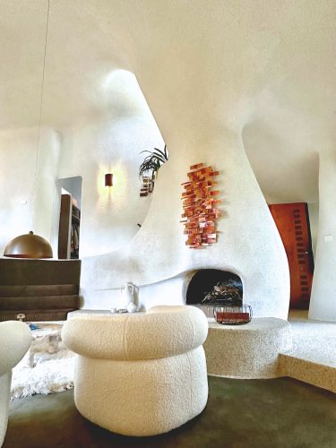 The Mud House, Newport 9