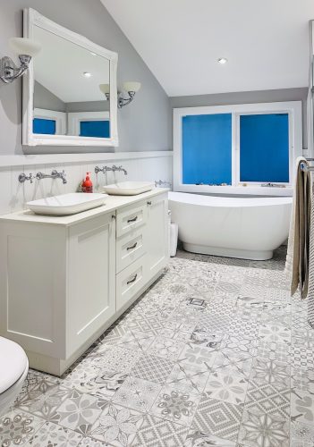 Camellia, Seaforth 32