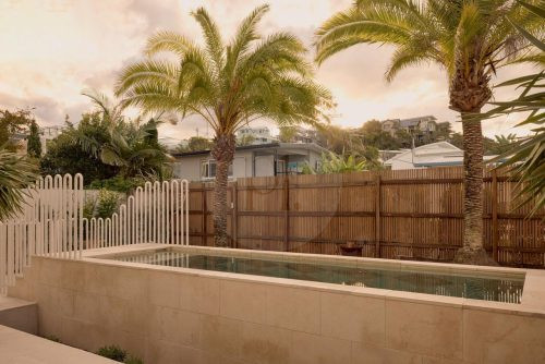 Cyrus, Tugun-17