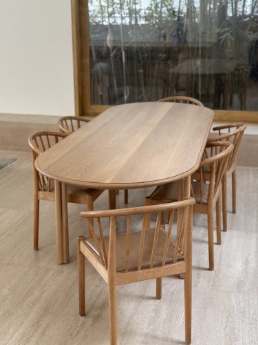 HARLEYS CLOVELLY16 DINING TABLE