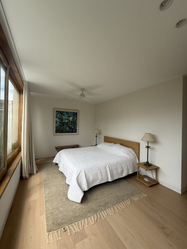HARLEYS CLOVELLY84MAIN BEDROOM