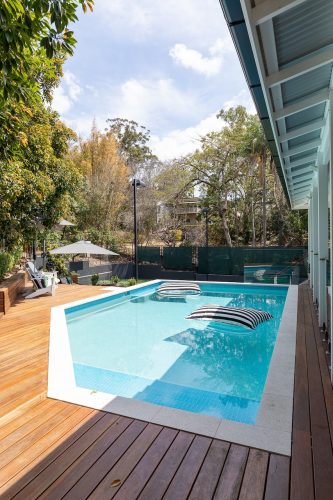 Isadora, Kelvin Grove 1