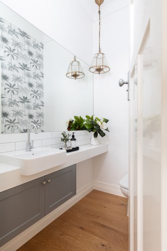 Isadora, Kelvin Grove 47