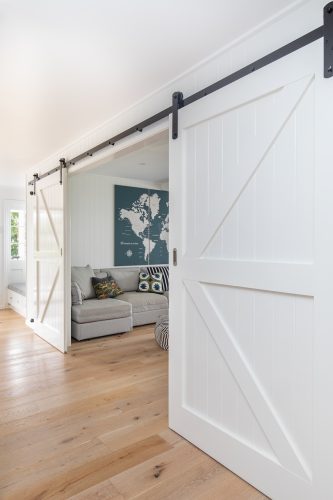 Isadora, Kelvin Grove 54