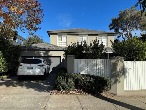 facade driveway garage