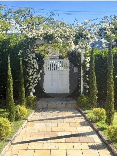 Fairytale, Indooroopilly 0 3