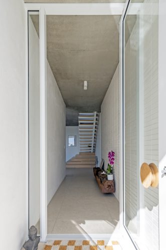 Hacienda, Sunshine Coast hallway