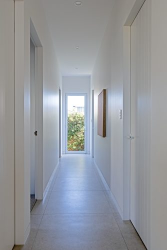 Hacienda, Sunshine Coast hallway3