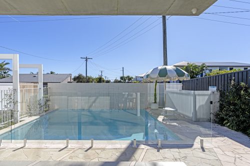 Hacienda, Sunshine Coast pool27