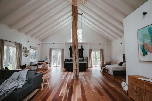Gumtree Barn, Main Ridge 12