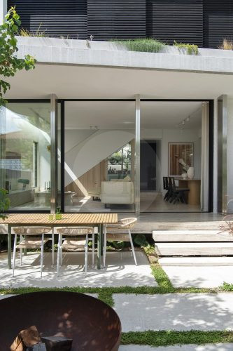 Light Years, Mount Hawthorn 24