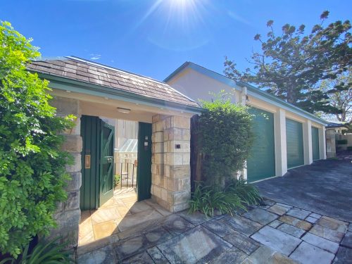 Seven Seas, Mosman 16-2
