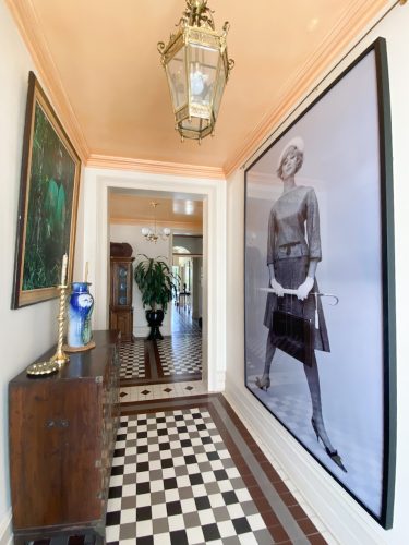 Seven Seas, Mosman 16-3