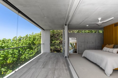 Double Take, Cabarita Beach - 2503-15
