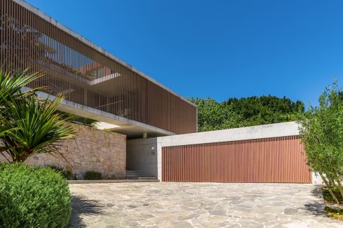 Double Take, Cabarita Beach - 2503-18