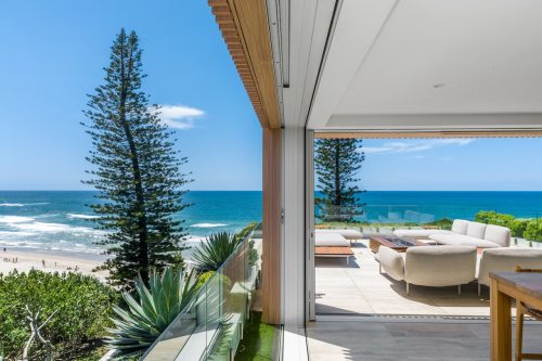 Double Take, Cabarita Beach - 2503-83