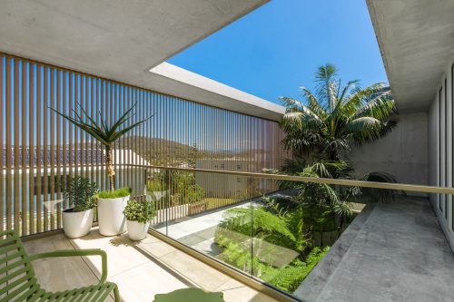 Double Take, Cabarita Beach - 2503-91