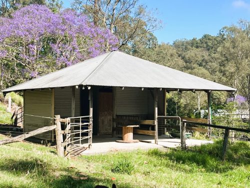 Leafy Acres, Pullenvale 36