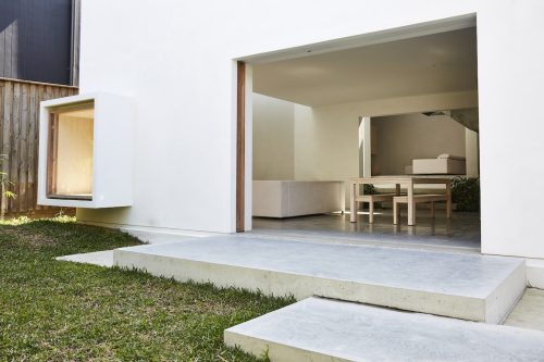 outdoor area garden established