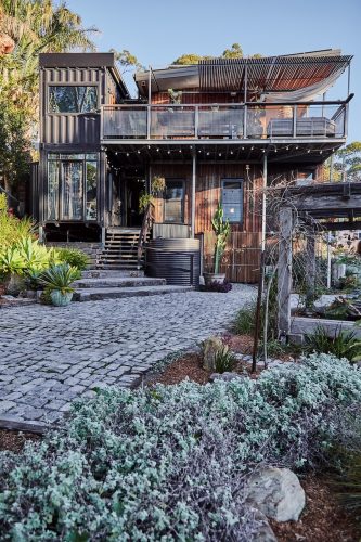 facade driveway garage