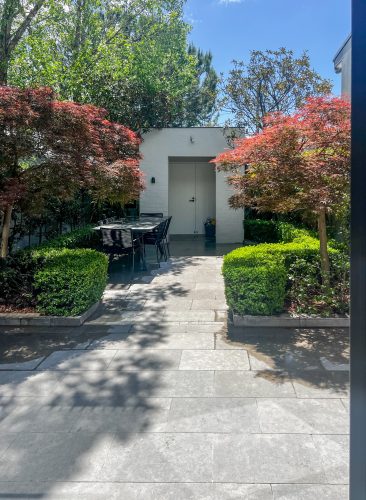 outdoor area garage