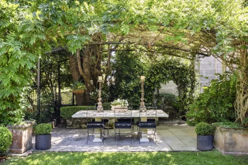 outdoor area