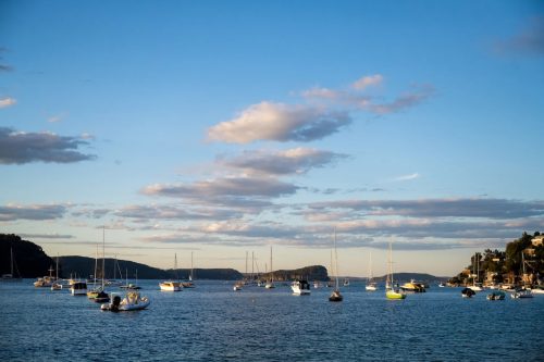 Sundowner, Palm Beach 28