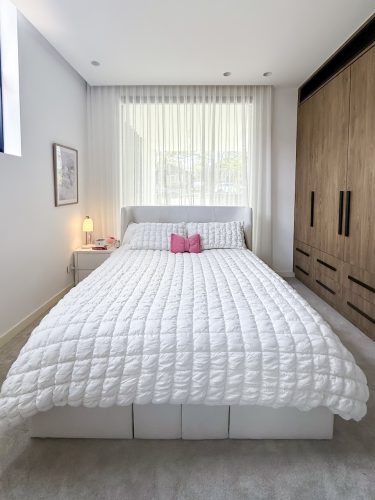Symphony, Rosebery 14