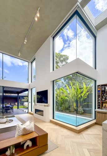Symphony, Rosebery 31